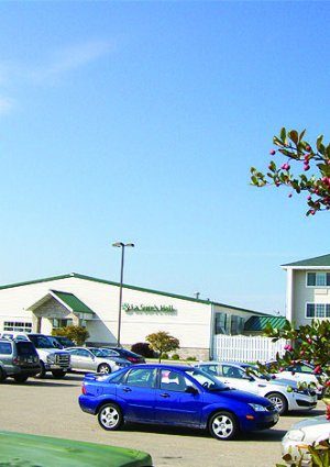 la_sures_parking_lot